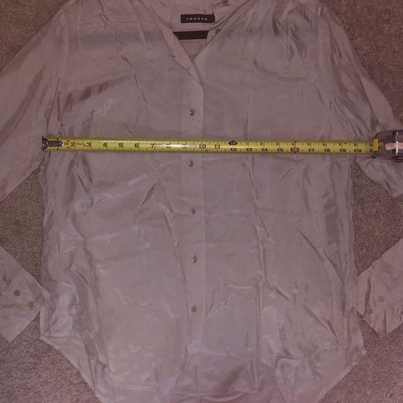 Trouve Beige Button-Down Shirt Cupra/Rayon Blouse, Women's Size Medium - Picture 10 of 11